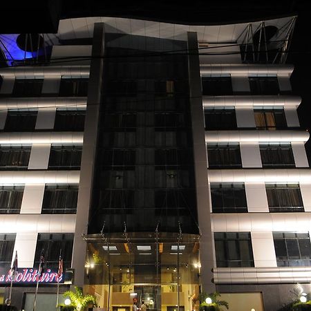The Grand Solitaire Hyderabad Exterior foto